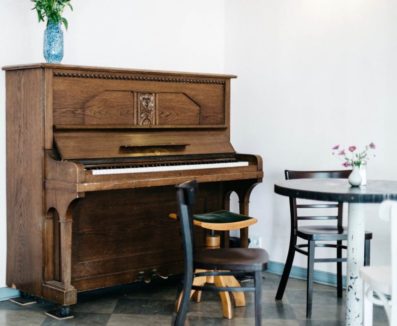 upright1 Upright Pianos