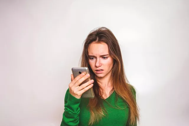 How to avoid getting scammed while moving %name How to avoid getting scammed while moving