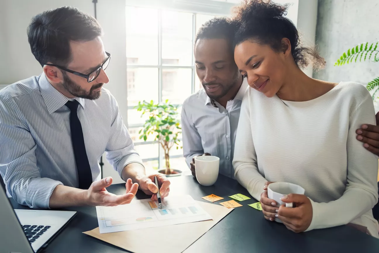 How to choose a real estate broker and find your next home in NYC %name How to choose a real estate broker and find your next home in NYC