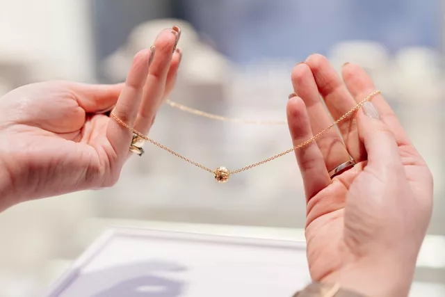 How to pack jewelry for moving %name How to pack jewelry for moving