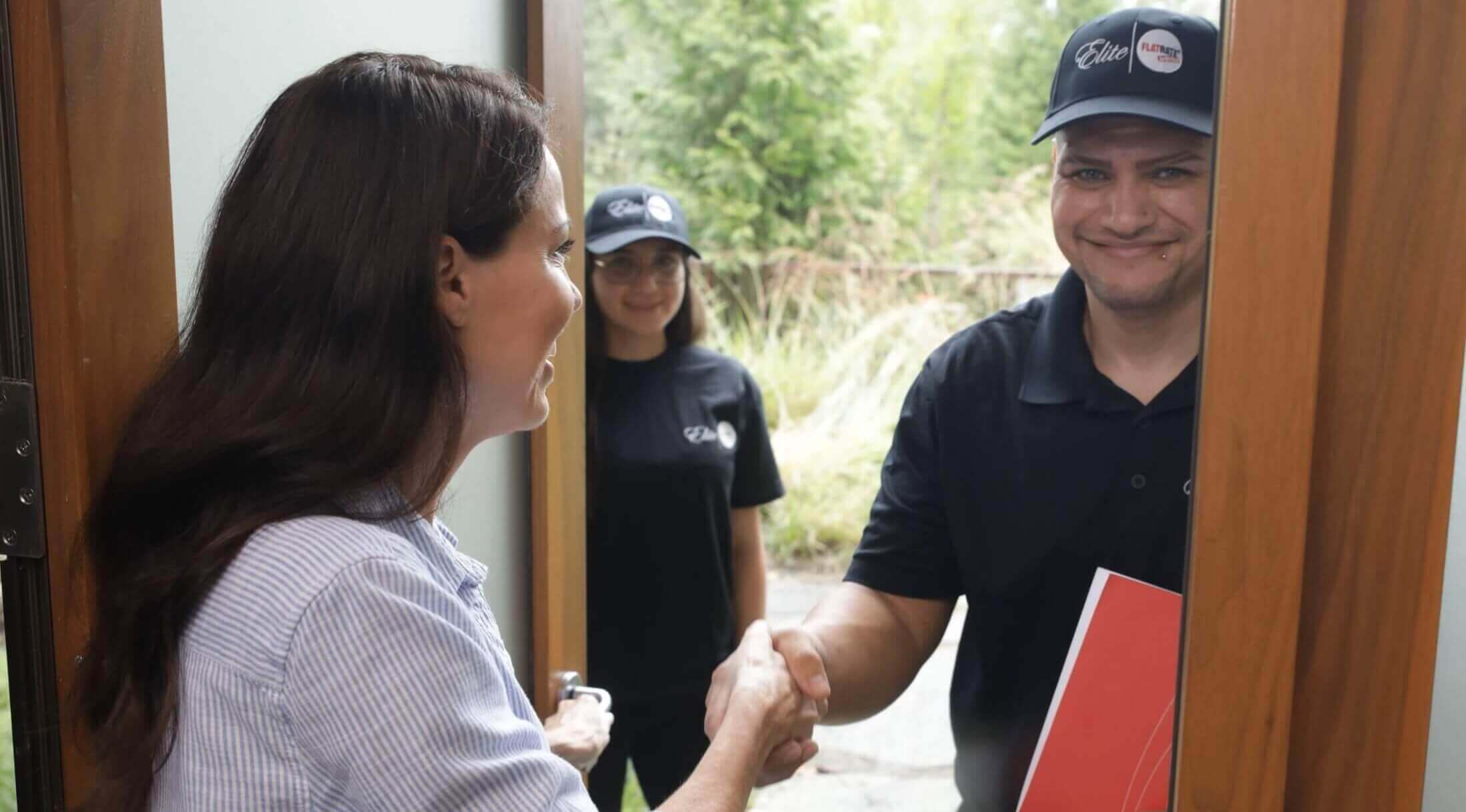lady saying hi to mover
